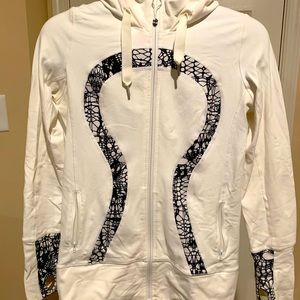 Lululemon Scuba Zip Hoodie (6)